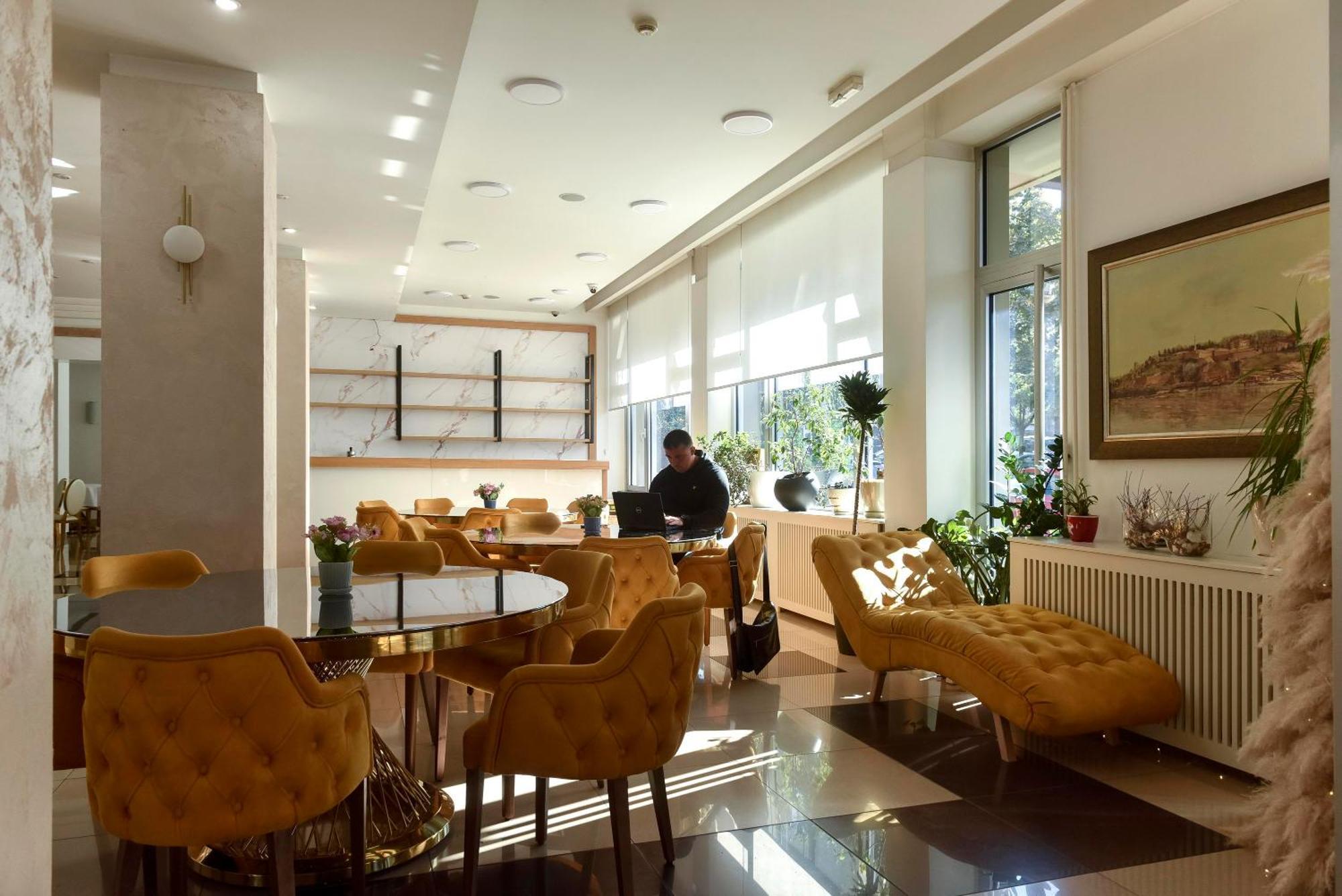 Hotel Šumadija by ProteIn Bělehrad Exteriér fotografie